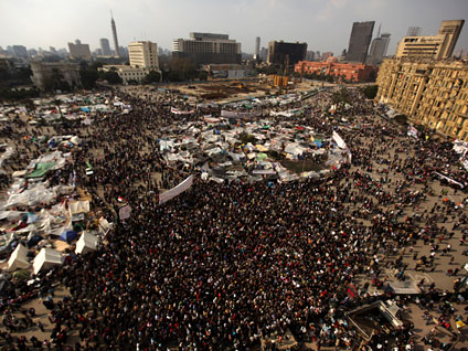 Egypt Protesters Defiant after VP's Warning